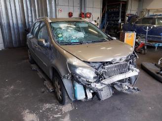 Autoverwertung Renault Clio Clio III Estate/Grandtour (KR), Combi, 2007 / 2014 1.5 dCi FAP 2012/4