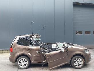 Volkswagen Touran Touran (1T3), MPV, 2010 / 2015 1.4 16V TSI EcoFuel picture 4