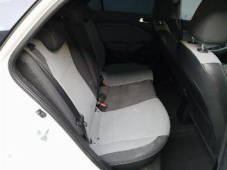 Hyundai I-20 i20 (GBB), Hatchback, 2014 / 2020 1.1 CRDi VGT 12V picture 19