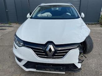 Vrakbiler auto Renault Mégane Megane IV (RFBB), Hatchback 5-drs, 2015 1.2 Energy TCE 100 2018/2