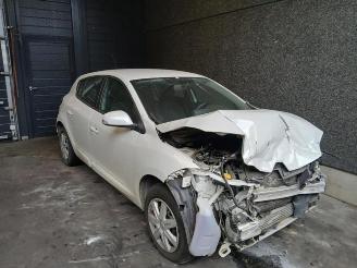 Vrakbiler auto Renault Mégane Megane III Berline (BZ), Hatchback 5-drs, 2008 / 2017 1.2 16V TCE 115 2014/4