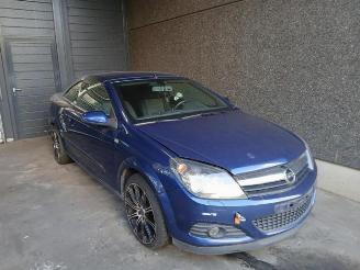 Vrakbiler auto Opel Astra Astra H Twin Top (L67), Cabrio, 2005 / 2010 1.6 16V 2006/7
