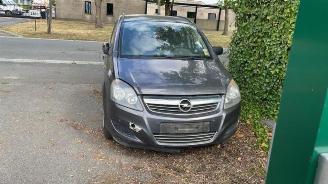 Opel Zafira Zafira (M75), MPV, 2005 / 2015 1.7 CDTi 16V picture 2