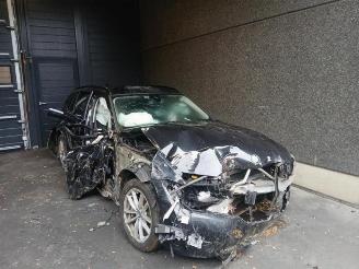 rozbiórka samochody osobowe BMW 3-serie 3 serie Touring (G21), Combi, 2019 330e 2.0 TwinPower Turbo 16V 2020/11