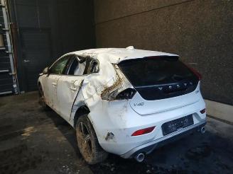 Volvo V-40 V40 (MV), Hatchback 5-drs, 2012 / 2019 2.0 D2 16V picture 8