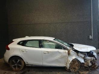 Volvo V-40 V40 (MV), Hatchback 5-drs, 2012 / 2019 2.0 D2 16V picture 6