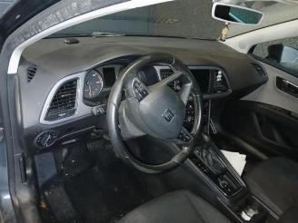 Seat Leon Leon (5FB), Hatchback 5-drs, 2012 / 2020 1.6 TDI 16V picture 16