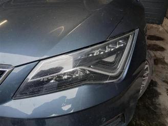 Seat Leon Leon (5FB), Hatchback 5-drs, 2012 / 2020 1.6 TDI 16V picture 4