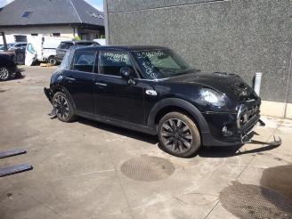 Sloopauto Mini Cooper S  2015/1