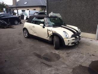 Autoverwertung Mini Cooper cabrio  1600 benzine 2006/1