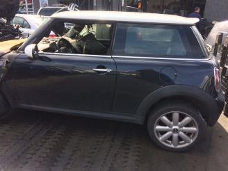 Uttjänta bilar auto Mini Cooper 1.6 diesel 2009/1