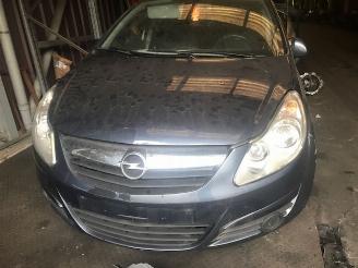 Opel Corsa diesel/1300cc/5vit picture 1