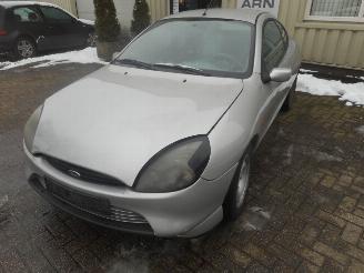 Vaurioauto  passenger cars Ford Puma  2000/1