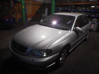 Vrakbiler auto Opel Omega 2.6 v6 2001/1