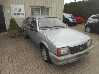 Sloopauto Opel Ascona  1984/1