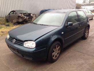 Dezmembrări autoturisme Volkswagen Golf  2003/1