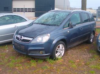 Purkuautot passenger cars Opel Zafira  2006/1
