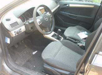 Opel Astra  picture 4