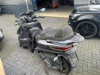 Piaggio MP3 LT LT ABS picture 5