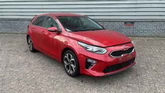 Kia Cee d Ceed (CDB5/CDBB), Hatchback 5-drs, 2018 1.0i T-GDi 12V picture 1