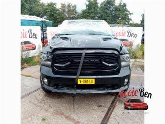 Vrakbiler auto Dodge Ram 1500 Crew Cab (DS/DJ/D2), Pick-up, 2010 / 2018 5.7 Hemi V8 4x4 2018/6