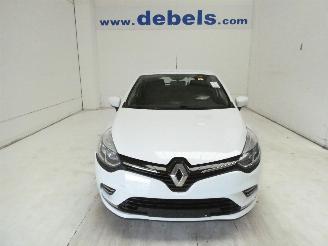 Vaurioauto  passenger cars Renault Clio 0.9 ZEN 2019/5