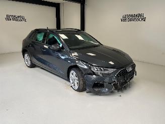 Unfallwagen Audi A3 PLUG IN HYBRIDE 2022/9