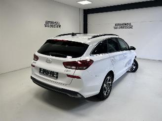 Hyundai I-30  picture 4