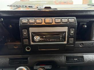 Land Rover Defender 2.5 D picture 27