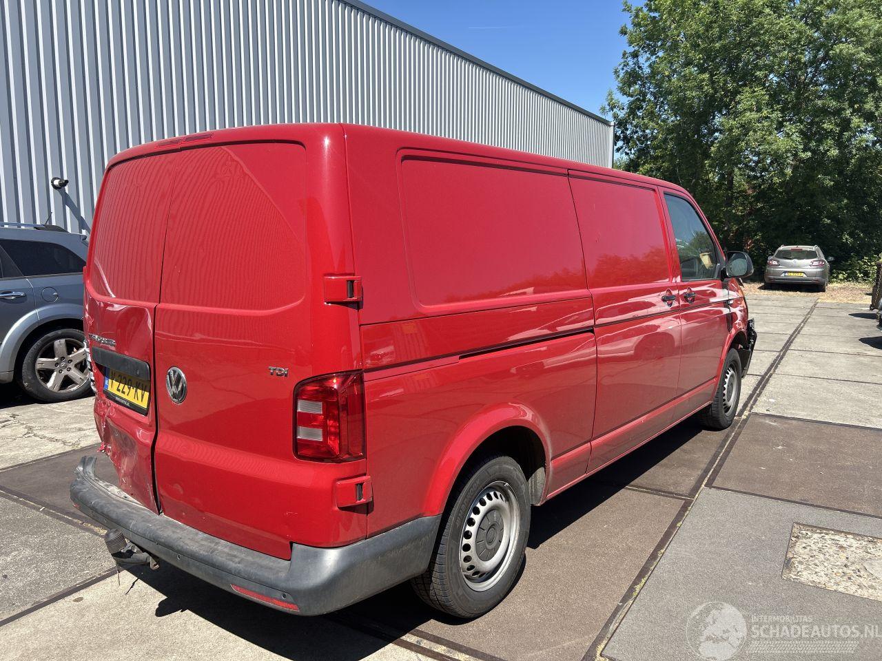 Volkswagen Transporter 2.0 TDI L2H1