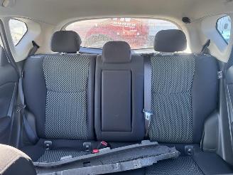 Nissan Pulsar  picture 8