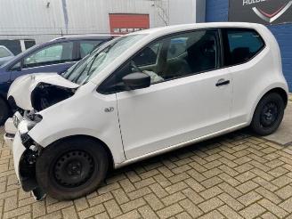 Volkswagen Up! Up! (121), Hatchback, 2011 1.0 12V 60 picture 2