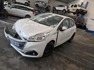  Peugeot 208  2019/1