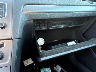 Volkswagen Golf 1.2 TSI 16V Hatchback  Benzine 1.197cc 63kW (86pk) FWD 2012-08/2017-03  CJZB picture 26