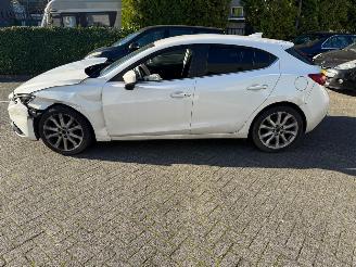 Mazda 3 2.0 GT-M picture 3