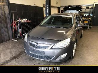 Purkuautot passenger cars Opel Astra Astra J Sports Tourer (PD8/PE8/PF8), Combi, 2010 / 2015 1.3 CDTI 16V ecoFlex 2011/6