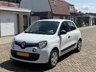 Vaurioauto  passenger cars Renault Twingo 1.0 SCe Life NAP!! AIRCO 2018/1
