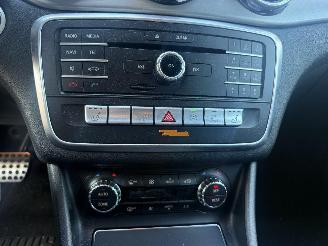 Mercedes GLA 200d AMG AUTOMAAT picture 29