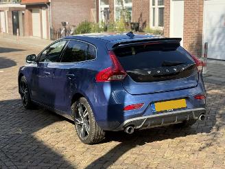 Volvo V-40 2.0 T4 R DESIGN Sport picture 9