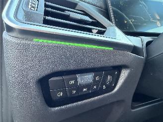 BMW 3-serie 320e M PAKKET New model! picture 30