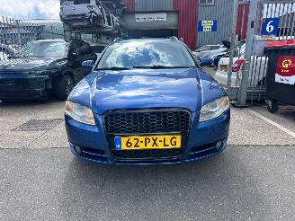 Audi A4 Avant 2.0 TFSI picture 2