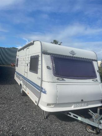 krockskadad bil caravan Hobby  Hobby 12 1999/8