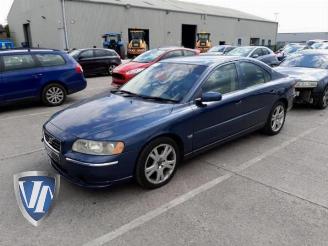 demontáž osobní automobily Volvo S-60 S60 I (RS/HV), Sedan, 2000 / 2010 2.4 D5 20V 2006/2