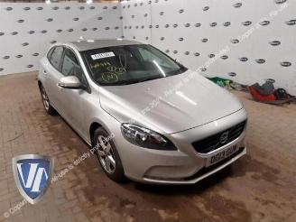 Salvage car Volvo V-40 V40 (MV), Hatchback 5-drs, 2012 / 2019 1.6 D2 2013/8
