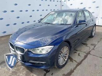 Vrakbiler auto BMW 3-serie 3 serie (F30), Sedan, 2011 / 2018 328i 2.0 16V 2012/9