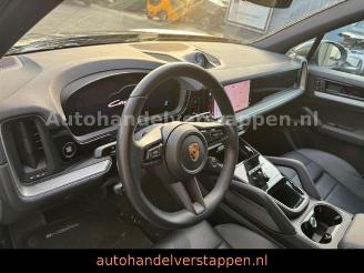 Porsche Cayenne E-Hybrid Exclusive Design Matric ACC picture 19