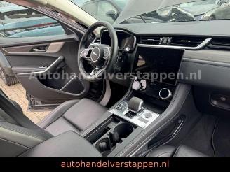 Jaguar F-Pace S P400e AWD Plug-In Hybrid picture 23