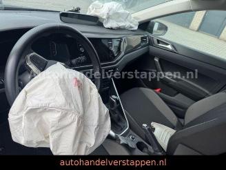 Volkswagen Polo VI Life TSI DSG Discover Pro NAVI LED picture 18